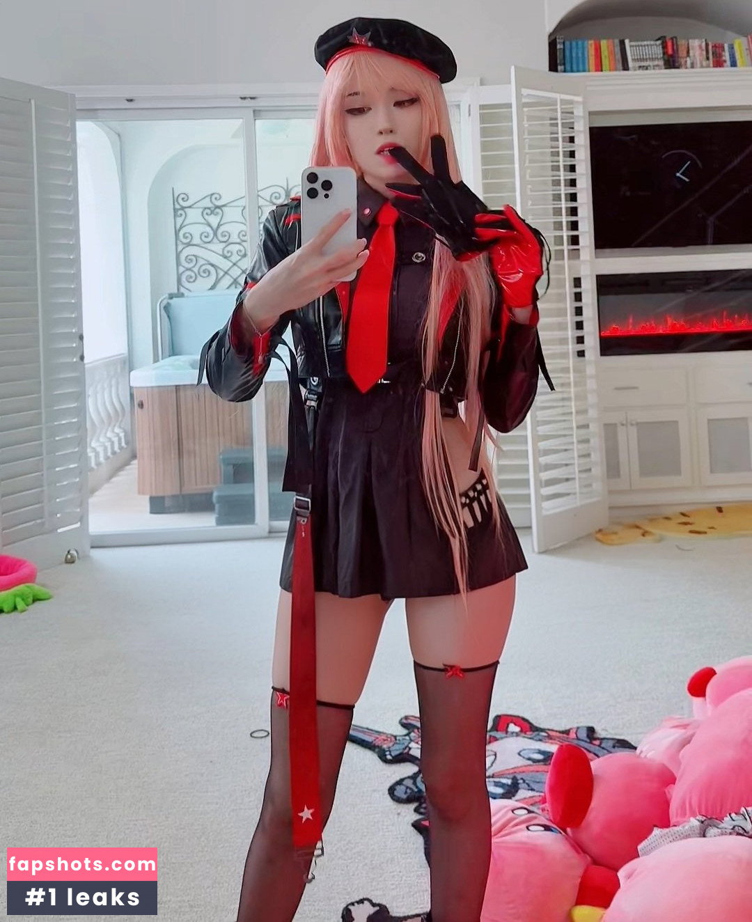Emiru gallery photo #3045