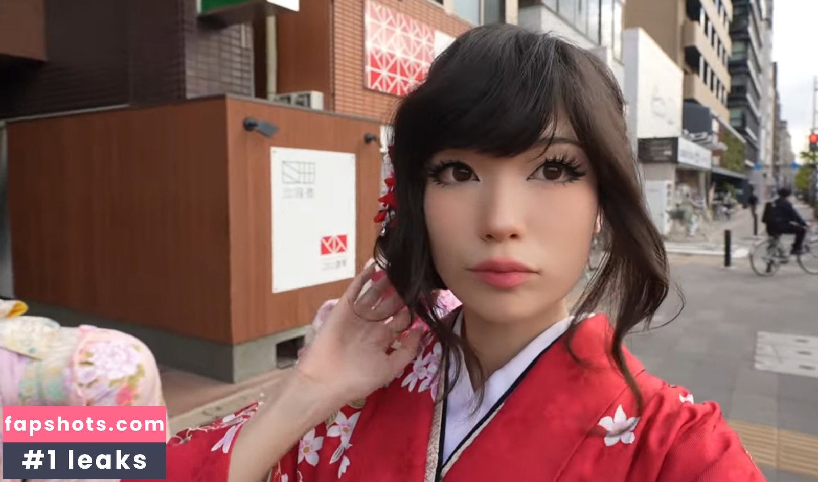 Emiru gallery photo #3427