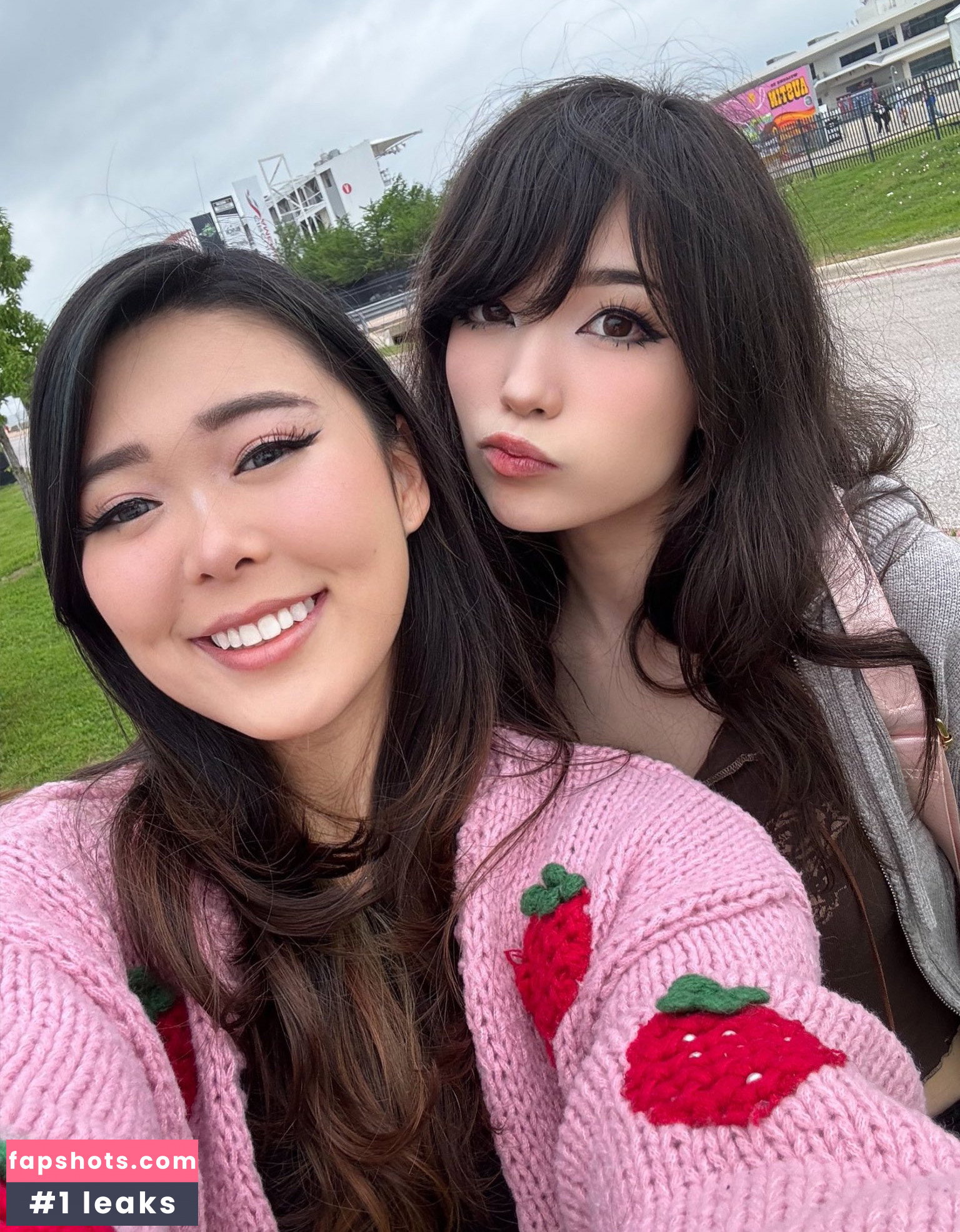 Emiru gallery photo #1501