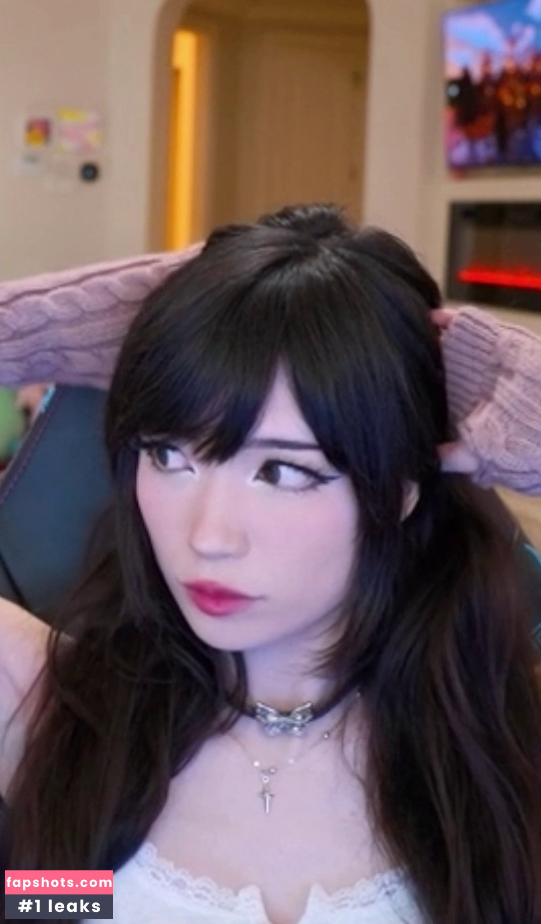 Emiru gallery photo #4822