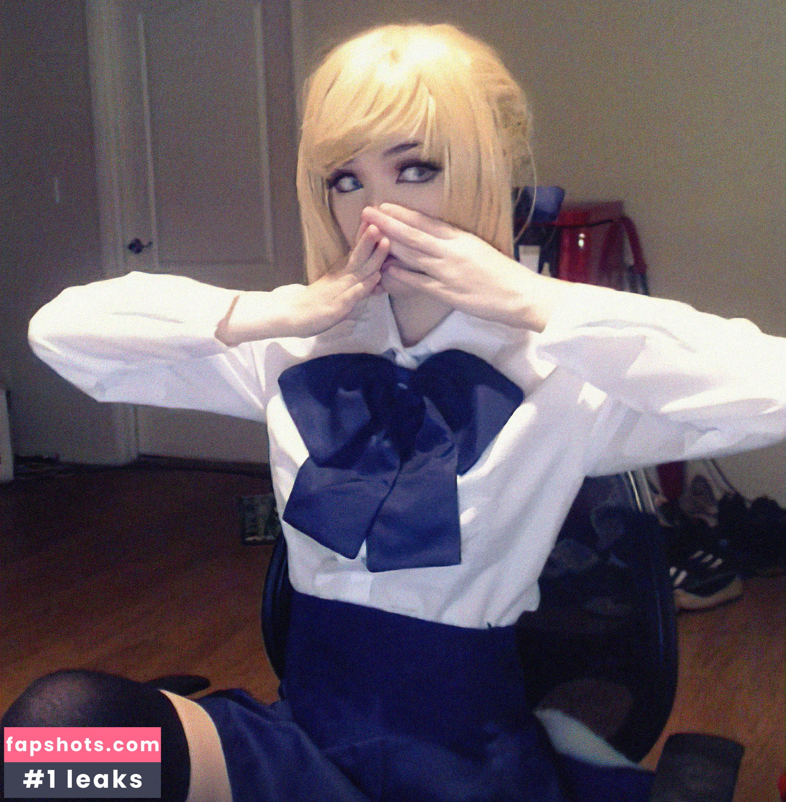 Emiru gallery photo #2415