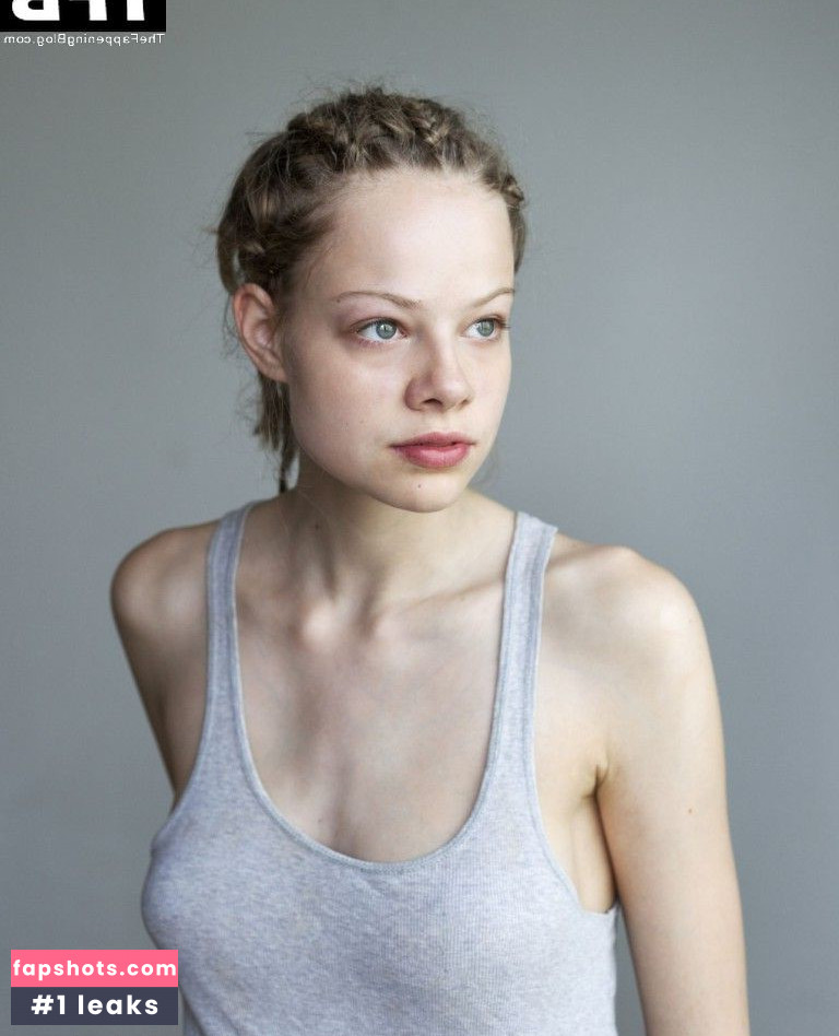 Emma Bading Nude Leaks OnlyFans Photos #26 - LeakJerk