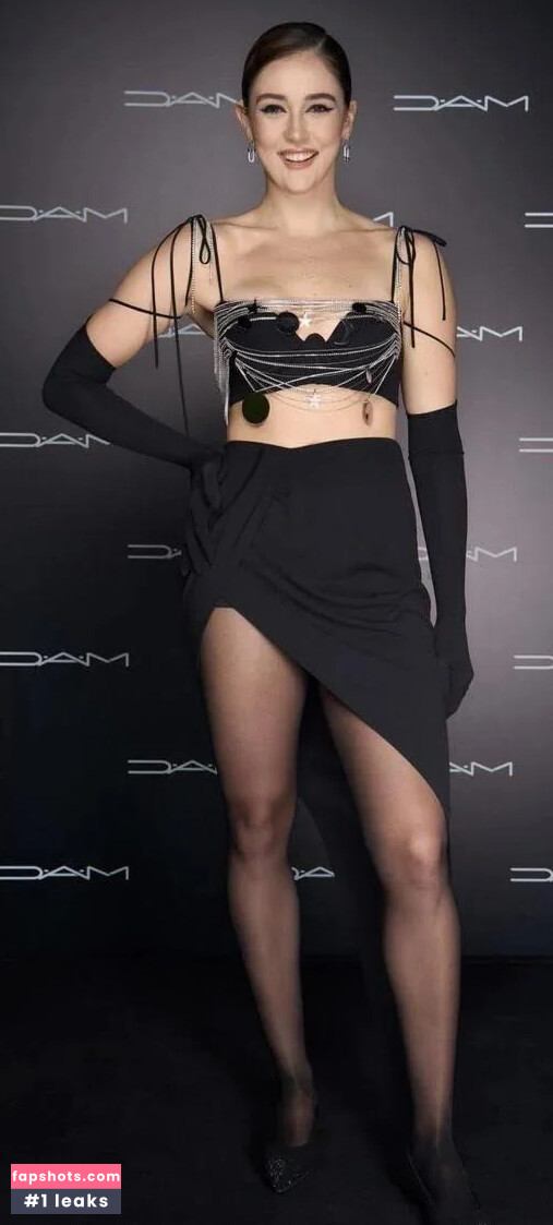 Emma Belle Nude Leaks OnlyFans Photos #15 - LeakJerk