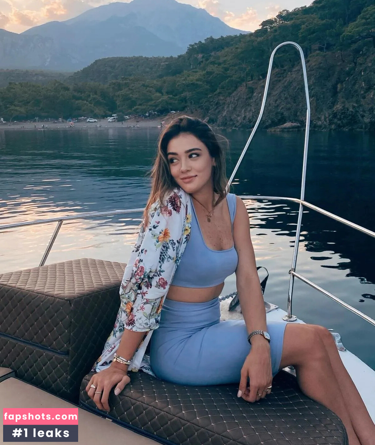 Emma Belle Nude Leaks OnlyFans Photos #42 - LeakJerk