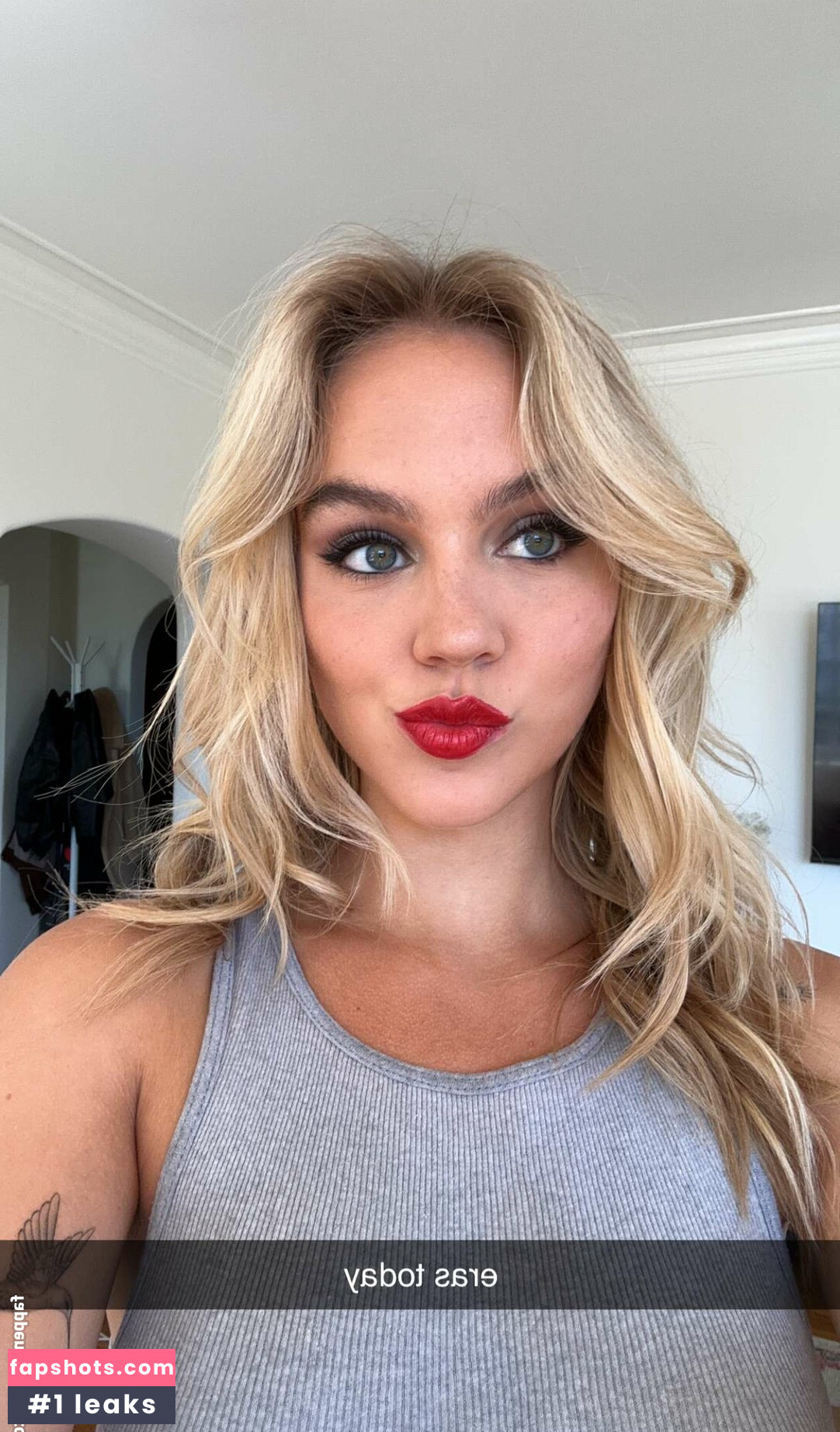 Emma Brooks Nahá fotka z úniku fotek pouze pro fanoušky #276 - Fapshots