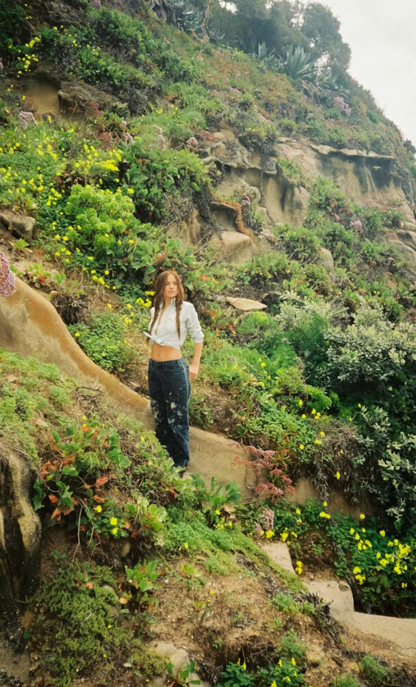 emma-brooks gallery photo #1041