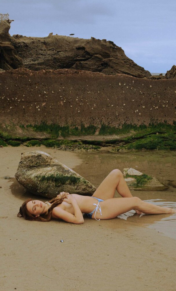 emma-brooks gallery photo #1052