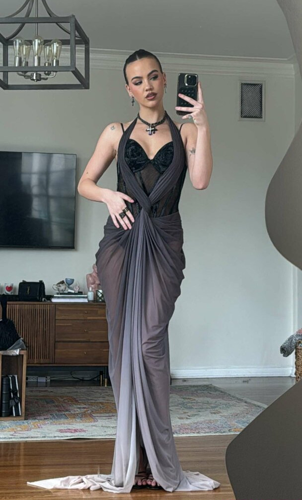 emma-brooks gallery photo #1210