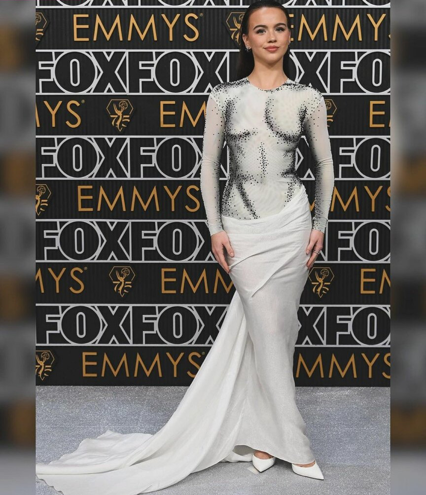 emma-brooks gallery photo #1248