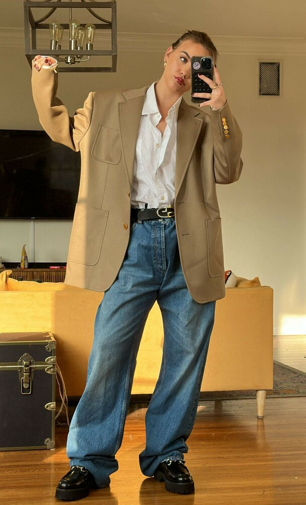 emma-brooks gallery photo #1343