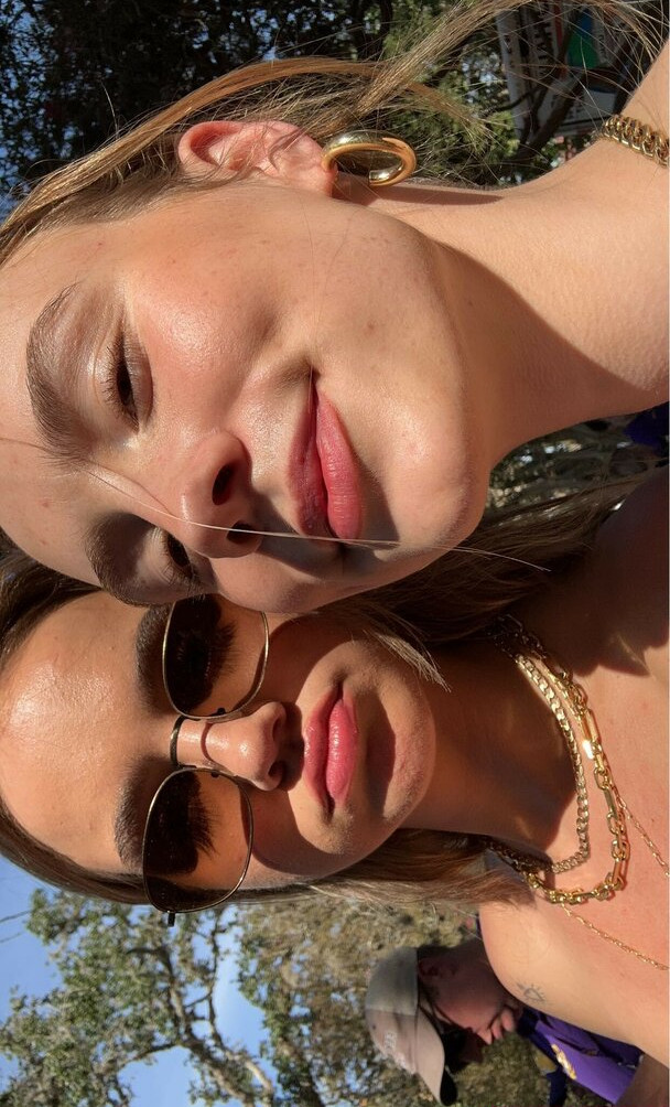 emma-brooks gallery photo #1351