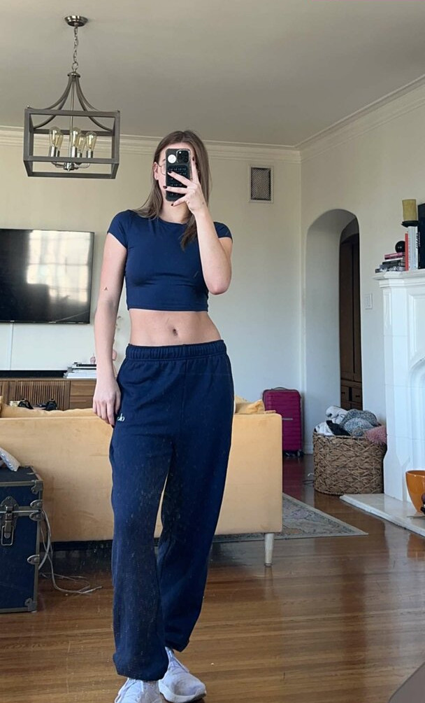 emma-brooks gallery photo #1376