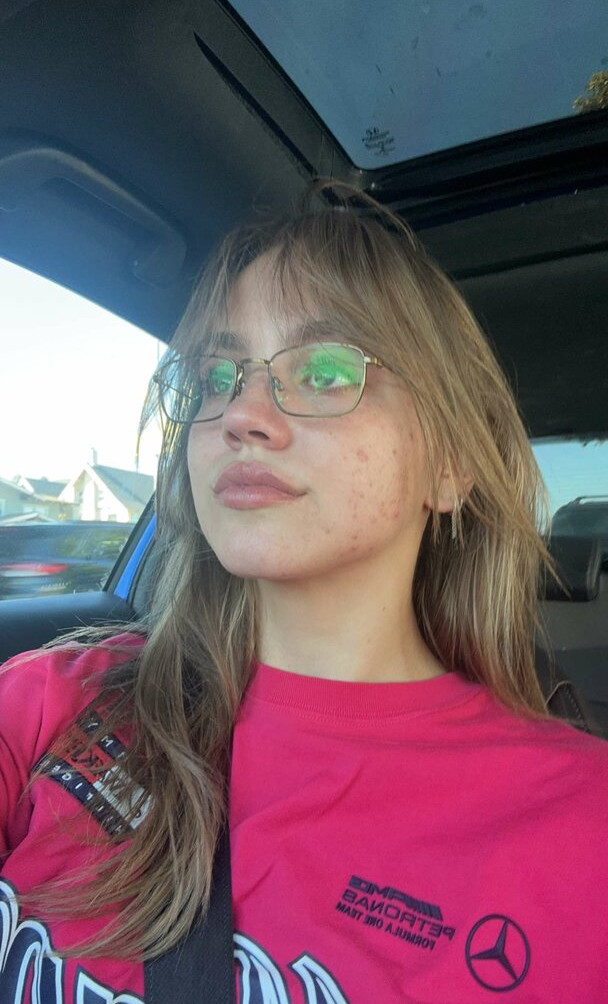 emma-brooks gallery photo #1379