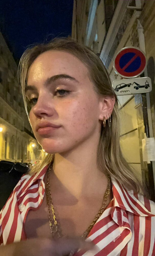 emma-brooks gallery photo #1453