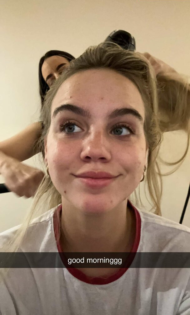 emma-brooks gallery photo #1461