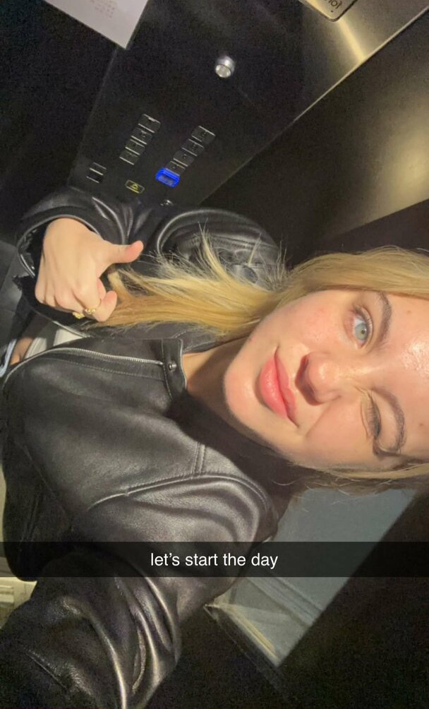 emma-brooks gallery photo #1466