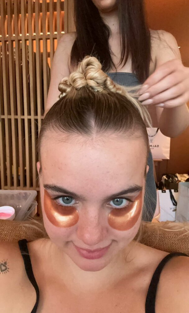 emma-brooks gallery photo #1473