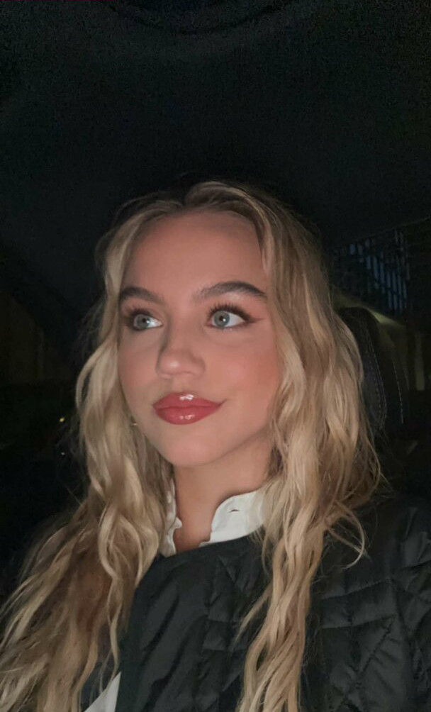 emma-brooks gallery photo #1475