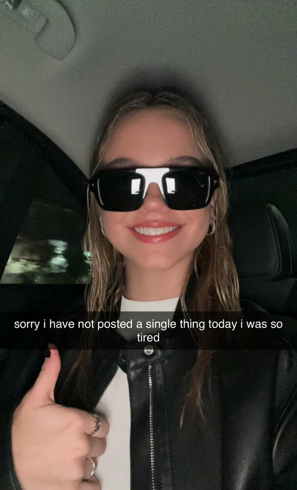 emma-brooks gallery photo #1508