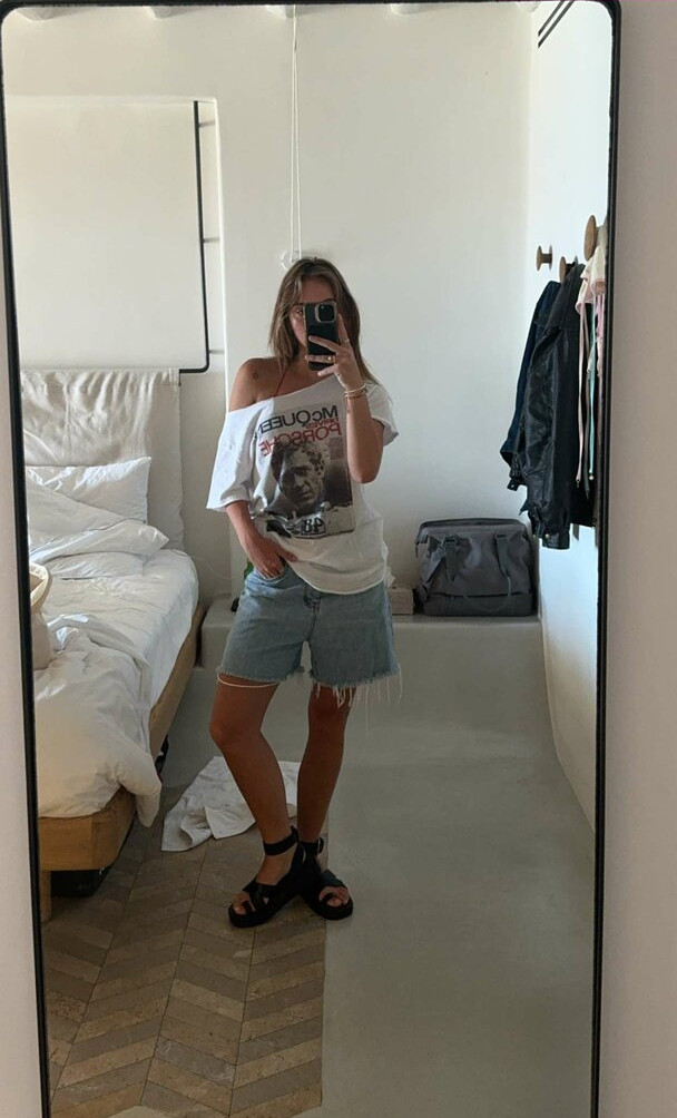 emma-brooks gallery photo #709