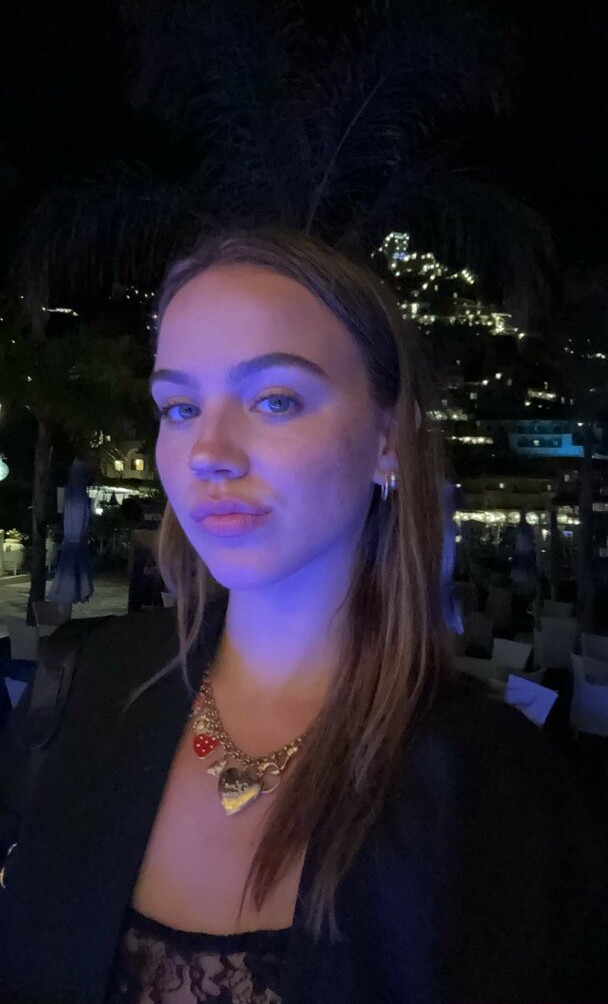 emma-brooks gallery photo #771