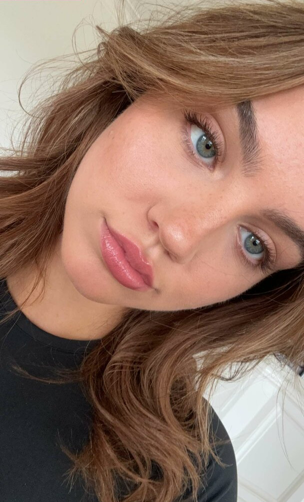 emma-brooks gallery photo #785