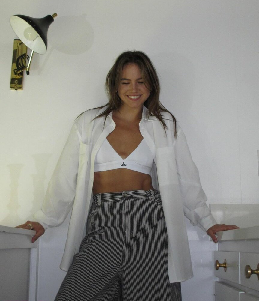 emma-brooks gallery photo #828