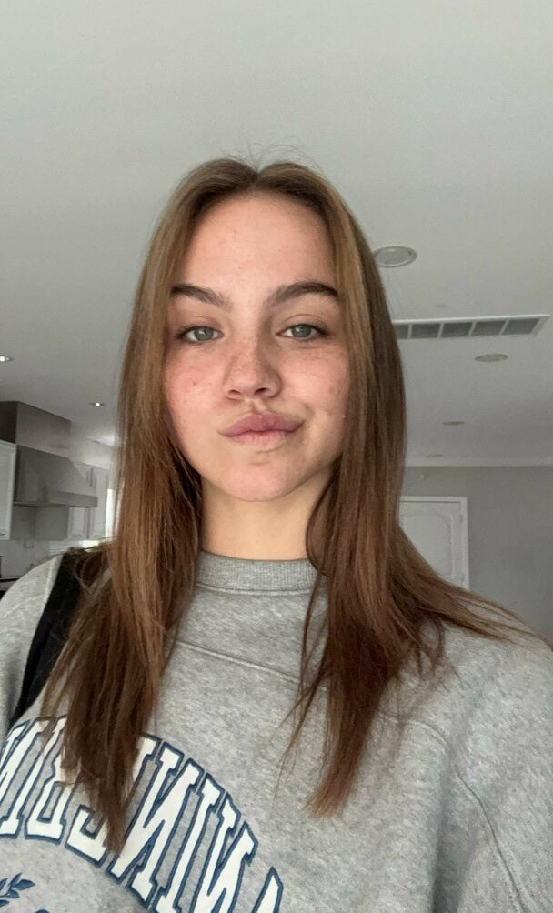 emma-brooks gallery photo #841