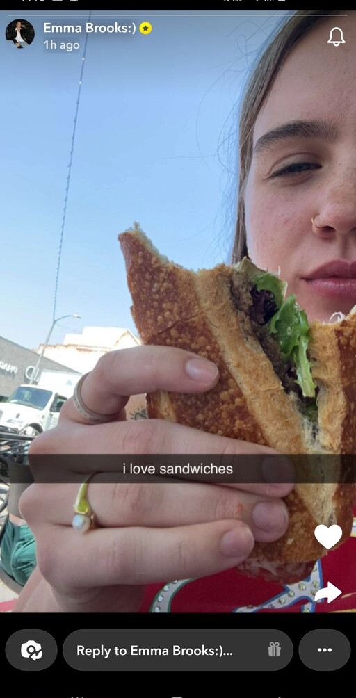 emma-brooks gallery photo #844