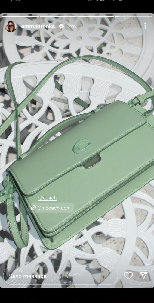 emma-brooks gallery photo #858