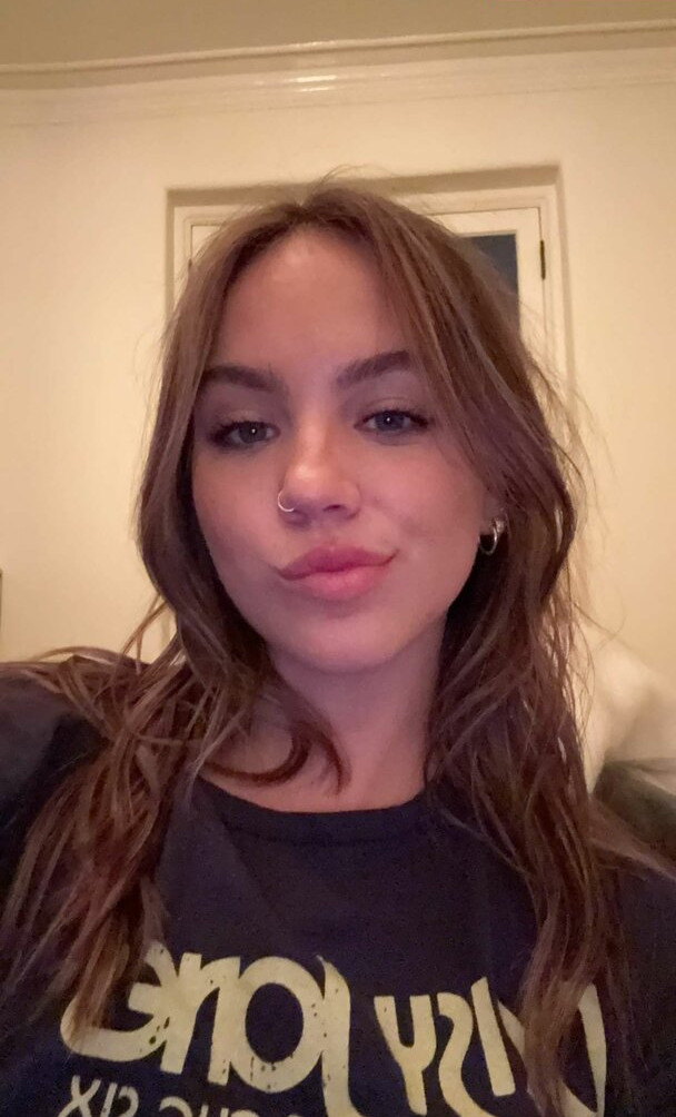 emma-brooks gallery photo #886