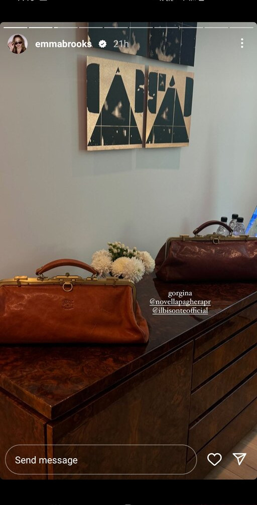 emma-brooks gallery photo #893