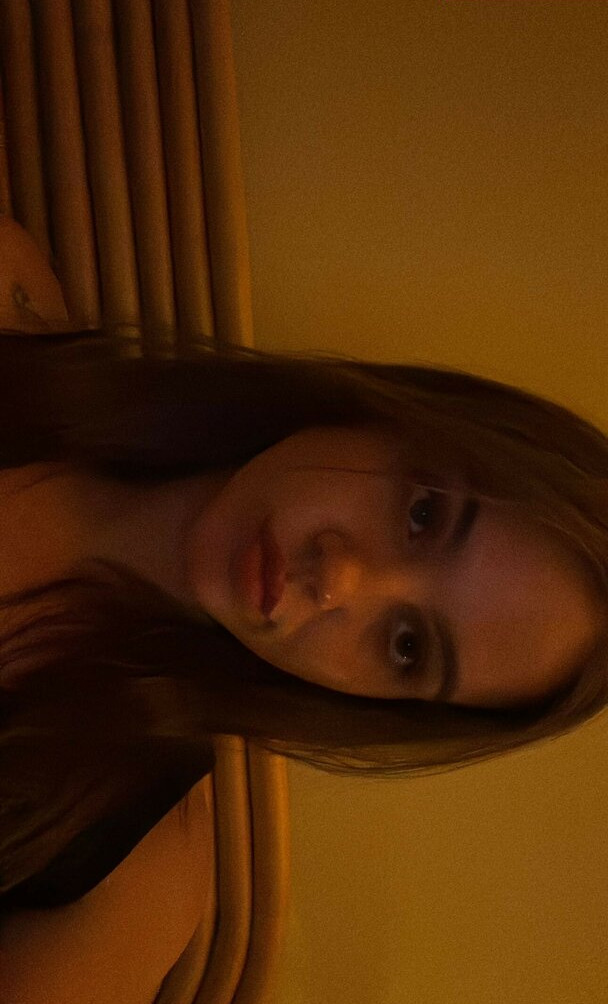 emma-brooks gallery photo #963