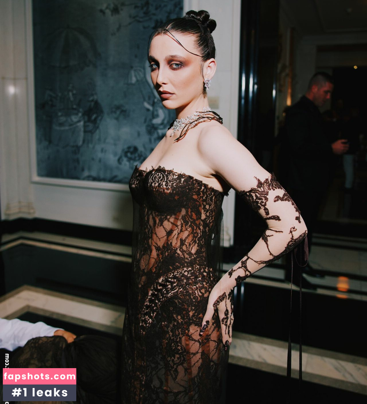 Emma Chamberlain gallery photo #102