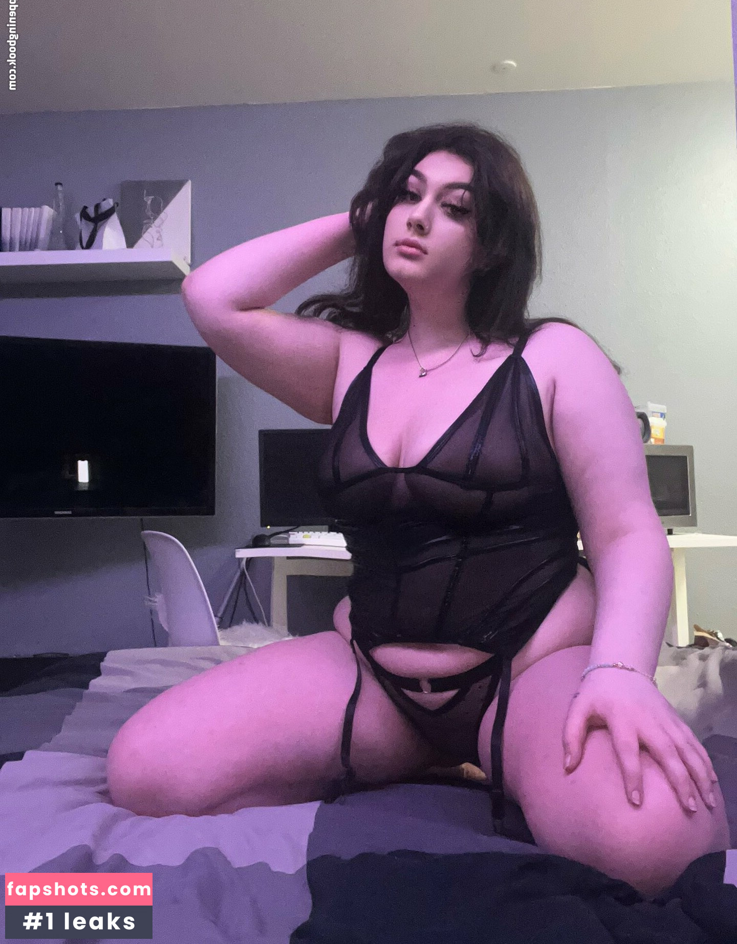 Emma Dalsbo gallery photo #6