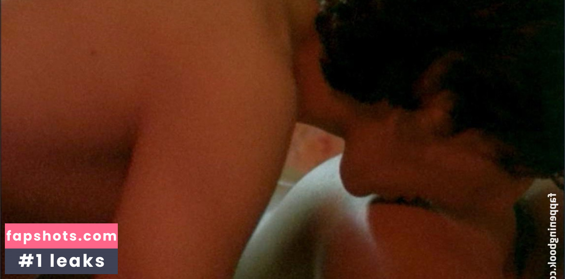 Emma de Caunes gallery photo #42