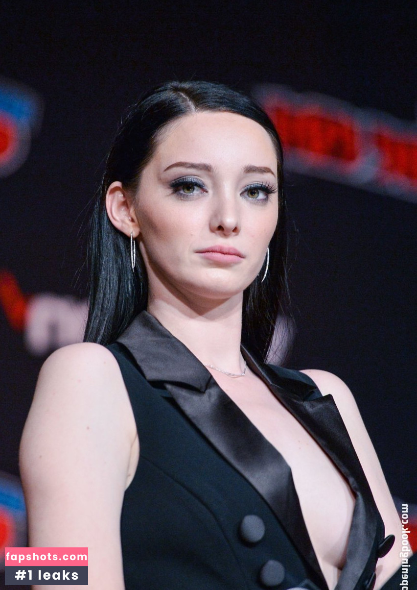 Emma Dumont Filtración Desnuda OnlyFans Foto #109 - Fapshots