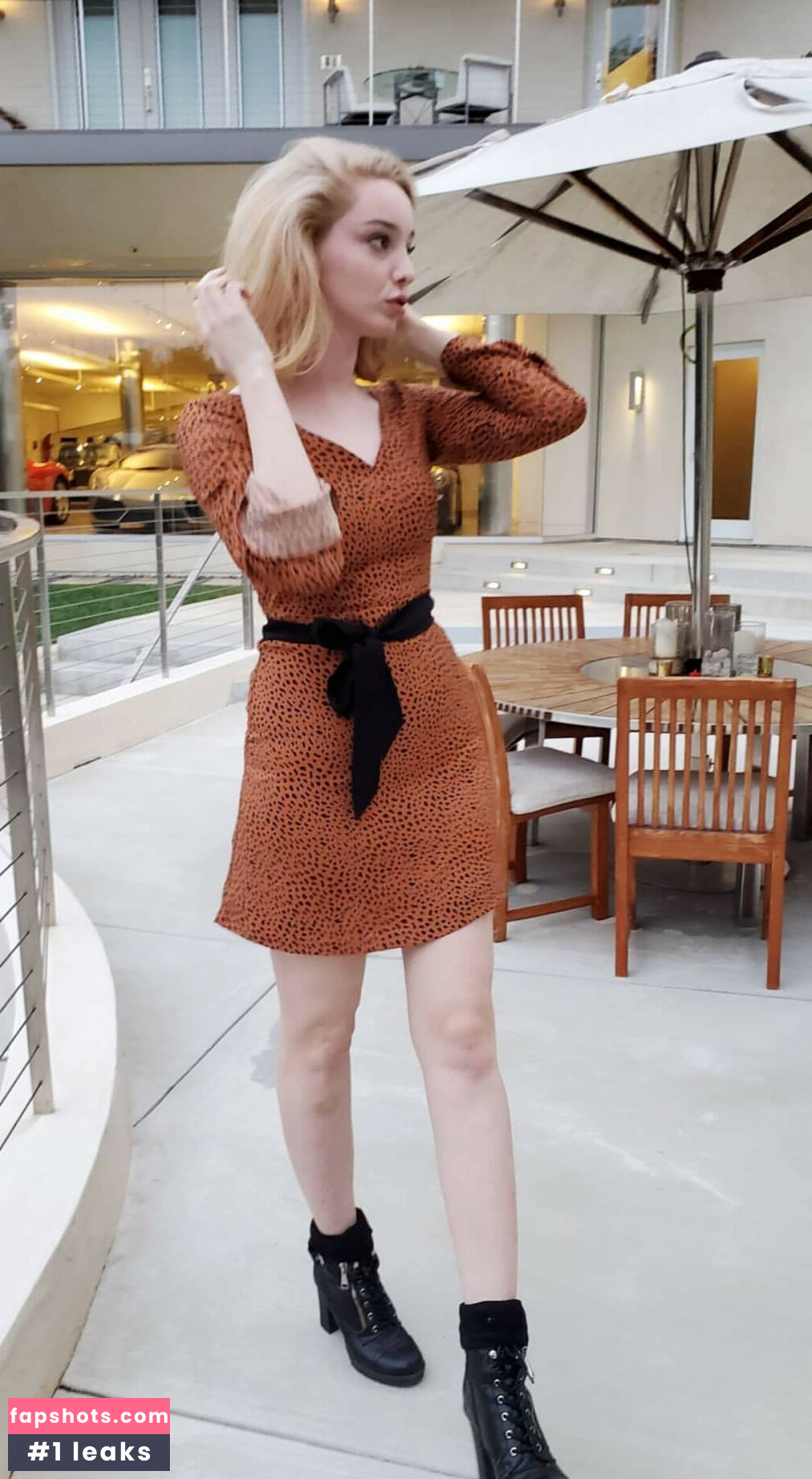 Emma Dumont Filtración Desnuda OnlyFans Foto #15 - Fapshots