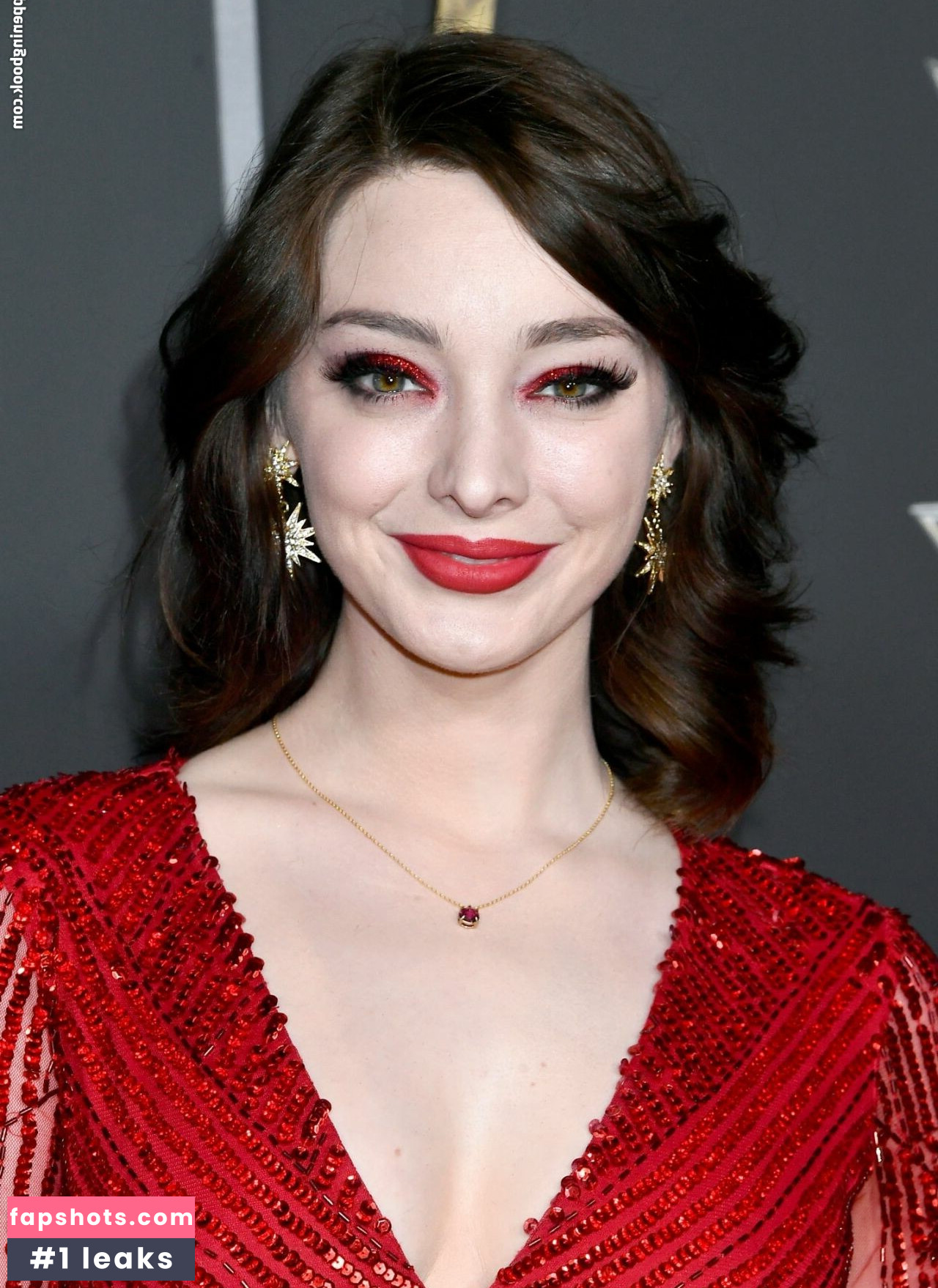 Emma Dumont Filtración Desnuda OnlyFans Foto #31 - Fapshots