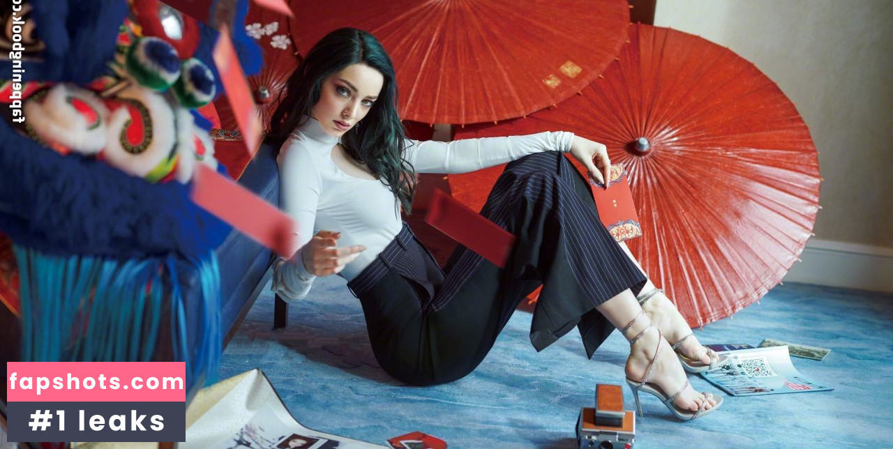 Emma Dumont Filtración Desnuda OnlyFans Foto #44 - Fapshots