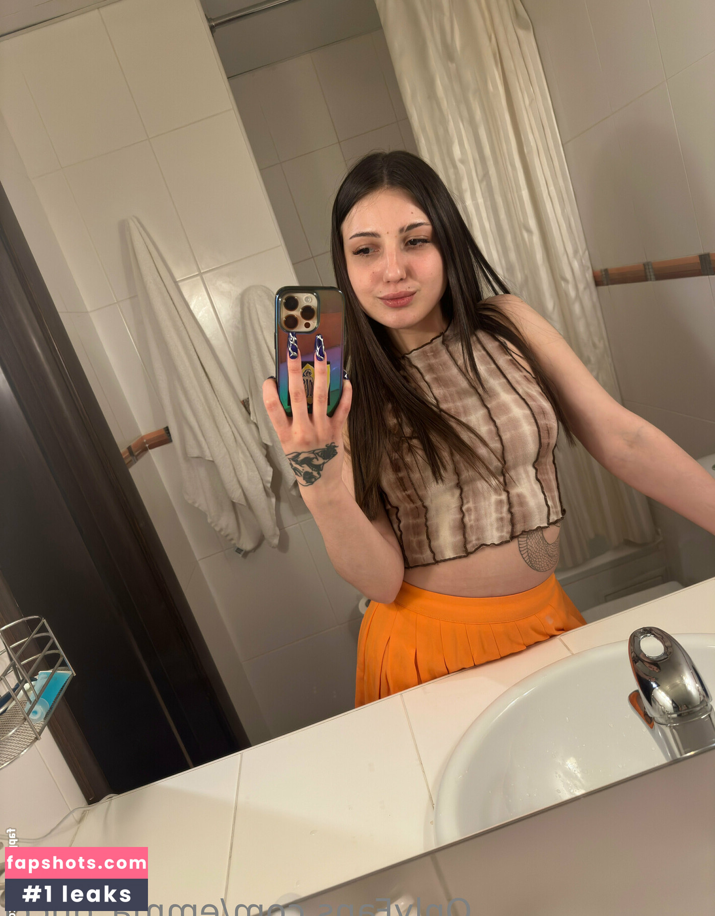 emma_gucci gallery photo #15