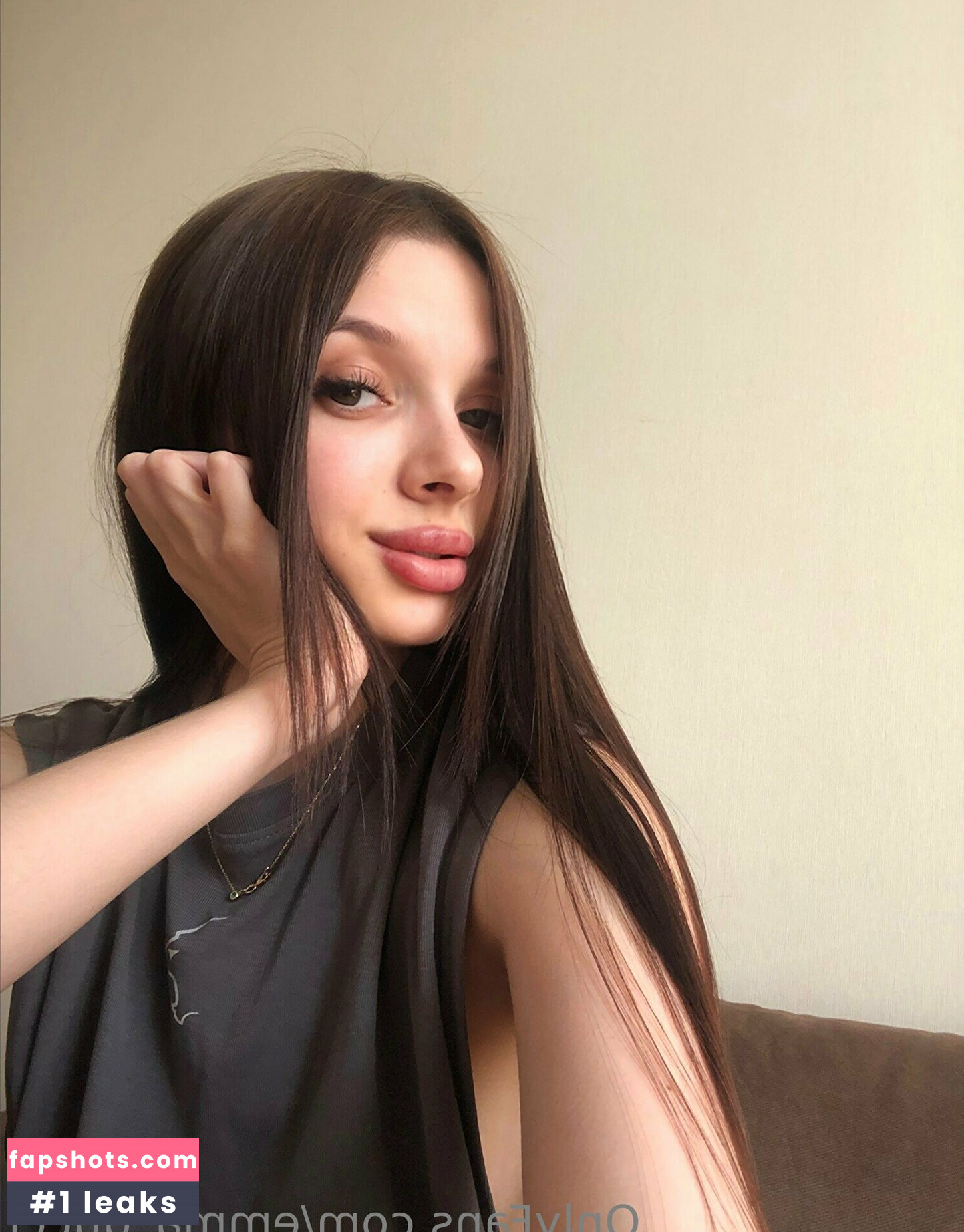 emma_gucci gallery photo #20