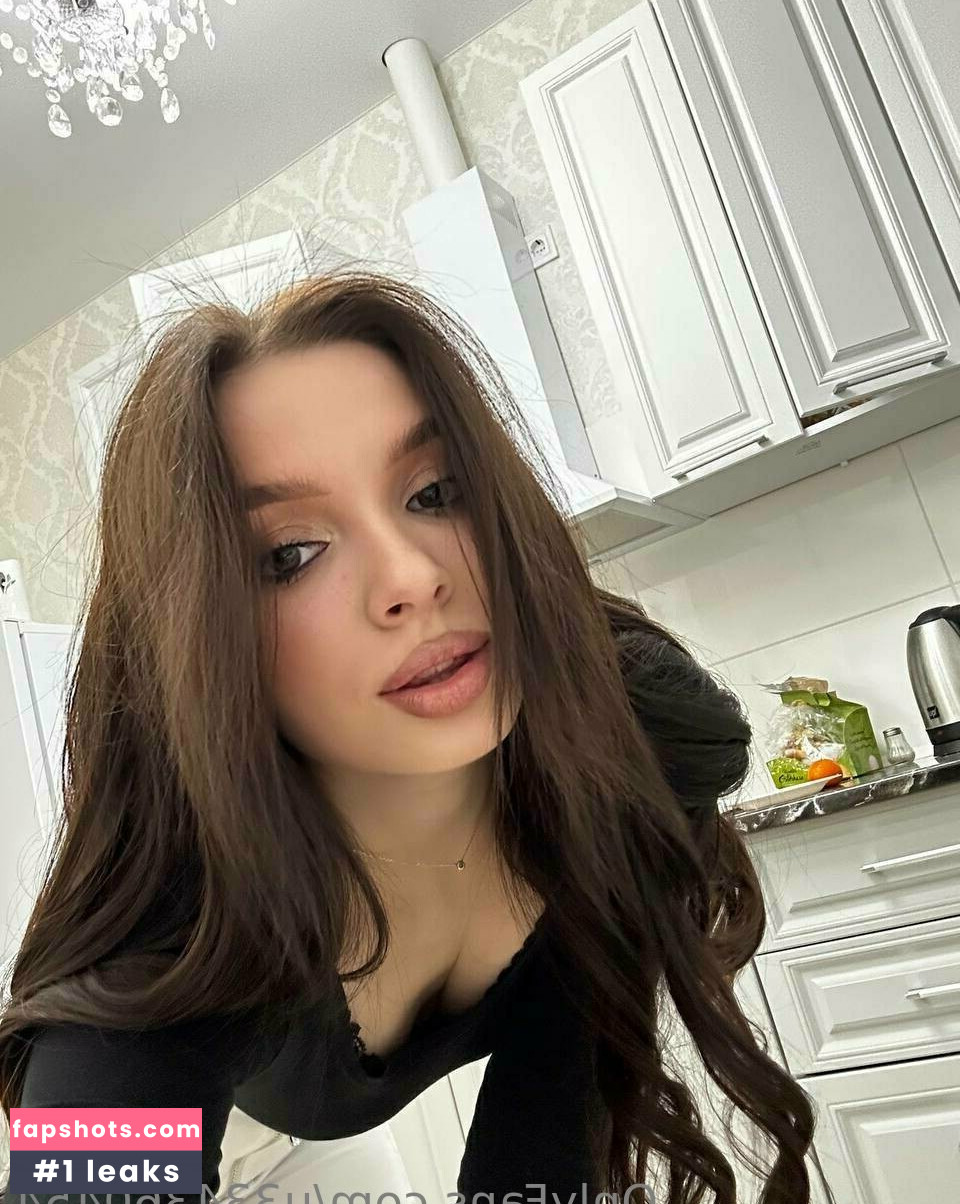 emma_gucci gallery photo #23