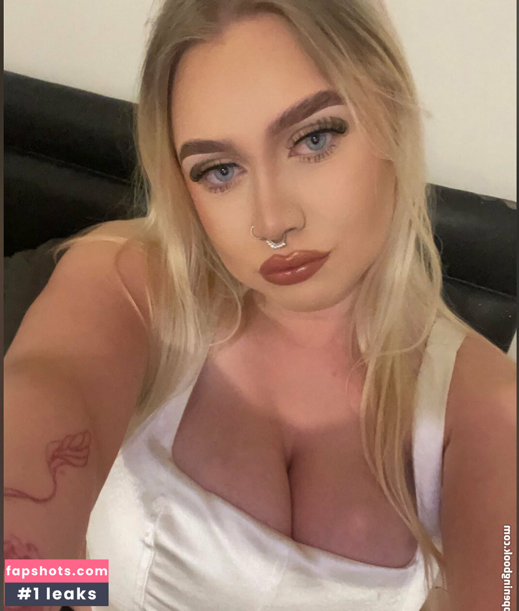 Emma H Nahé úniky fotek pouze od fanoušků #19 - Fapshots