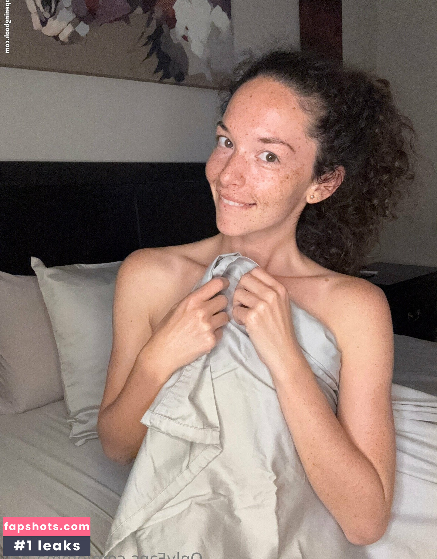 emma-hall gallery photo #14