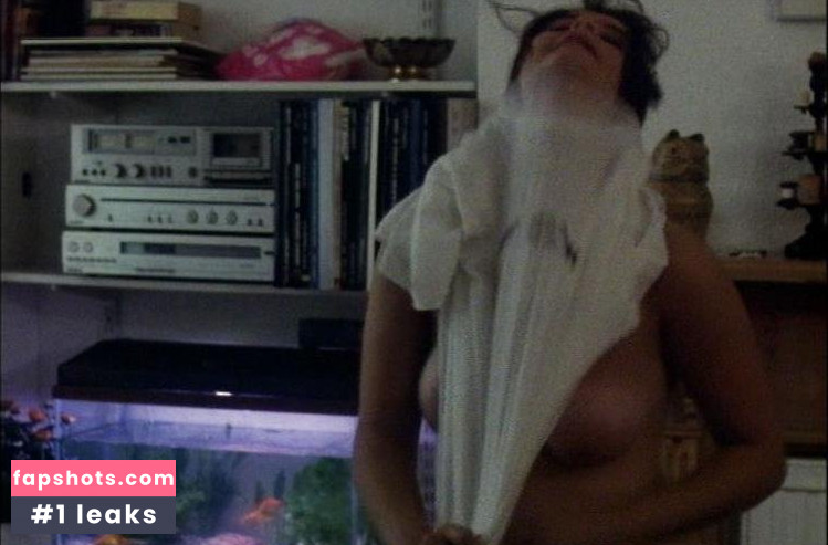 Emma Harbour gallery photo #2