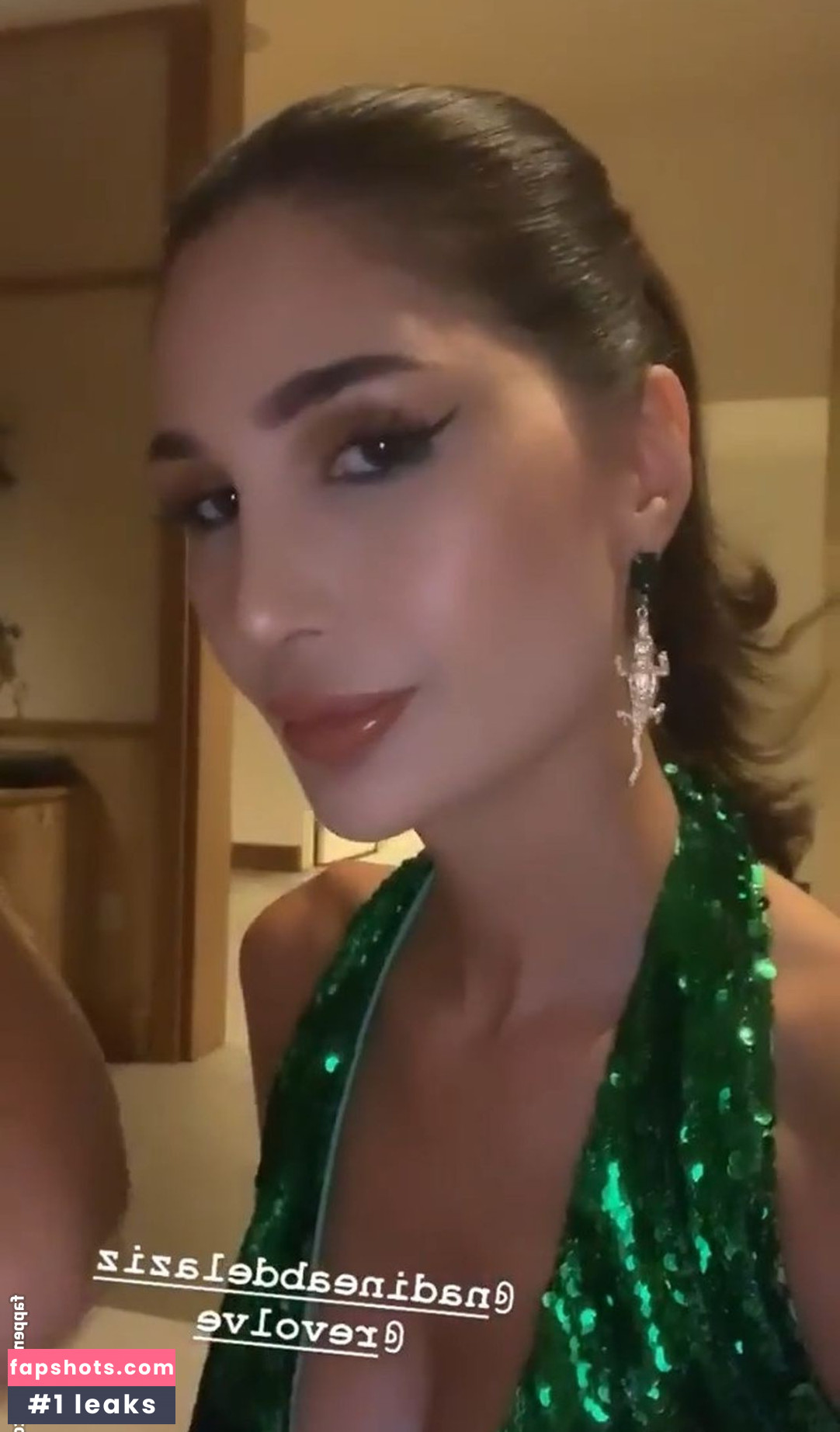 Emma Holley gallery photo #48