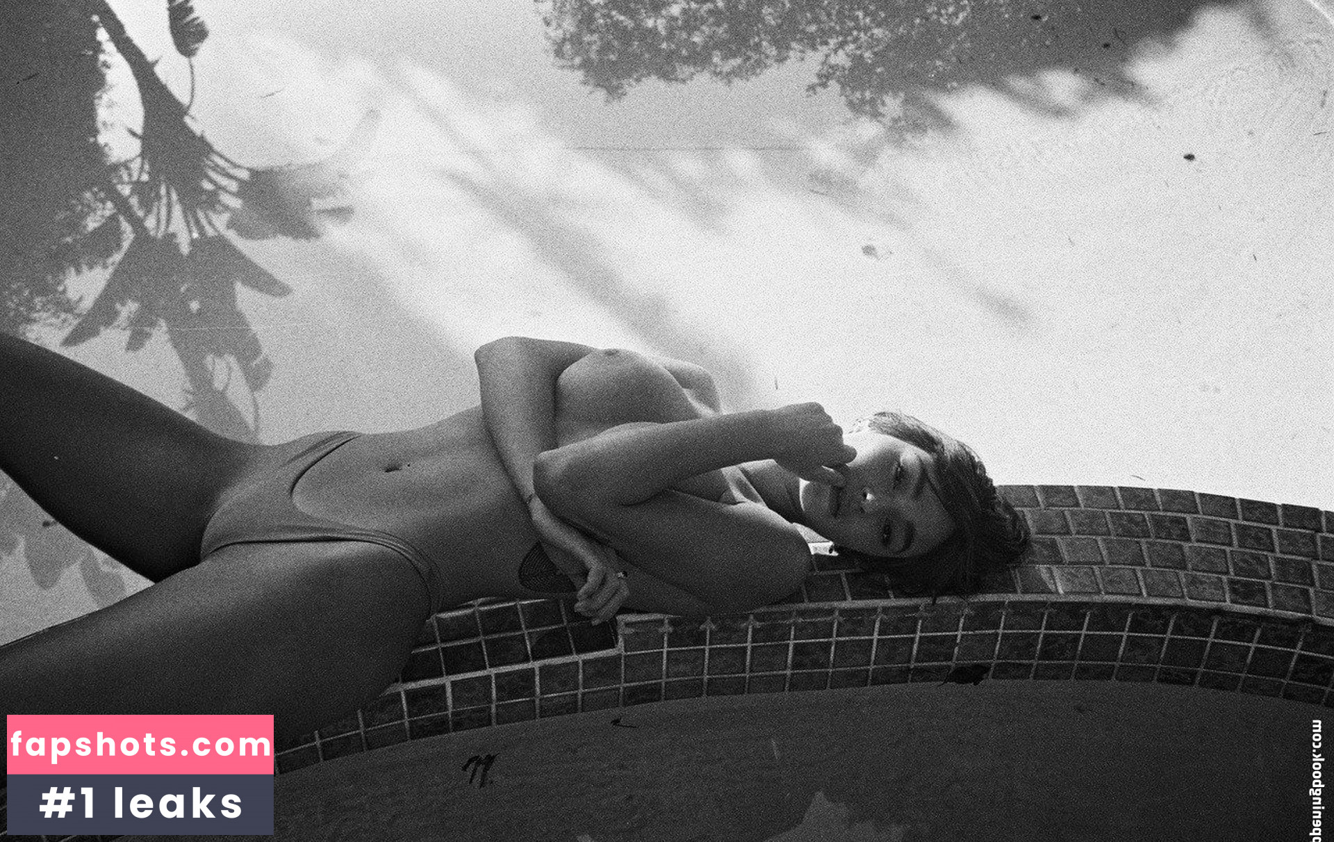 Emma Holley gallery photo #58