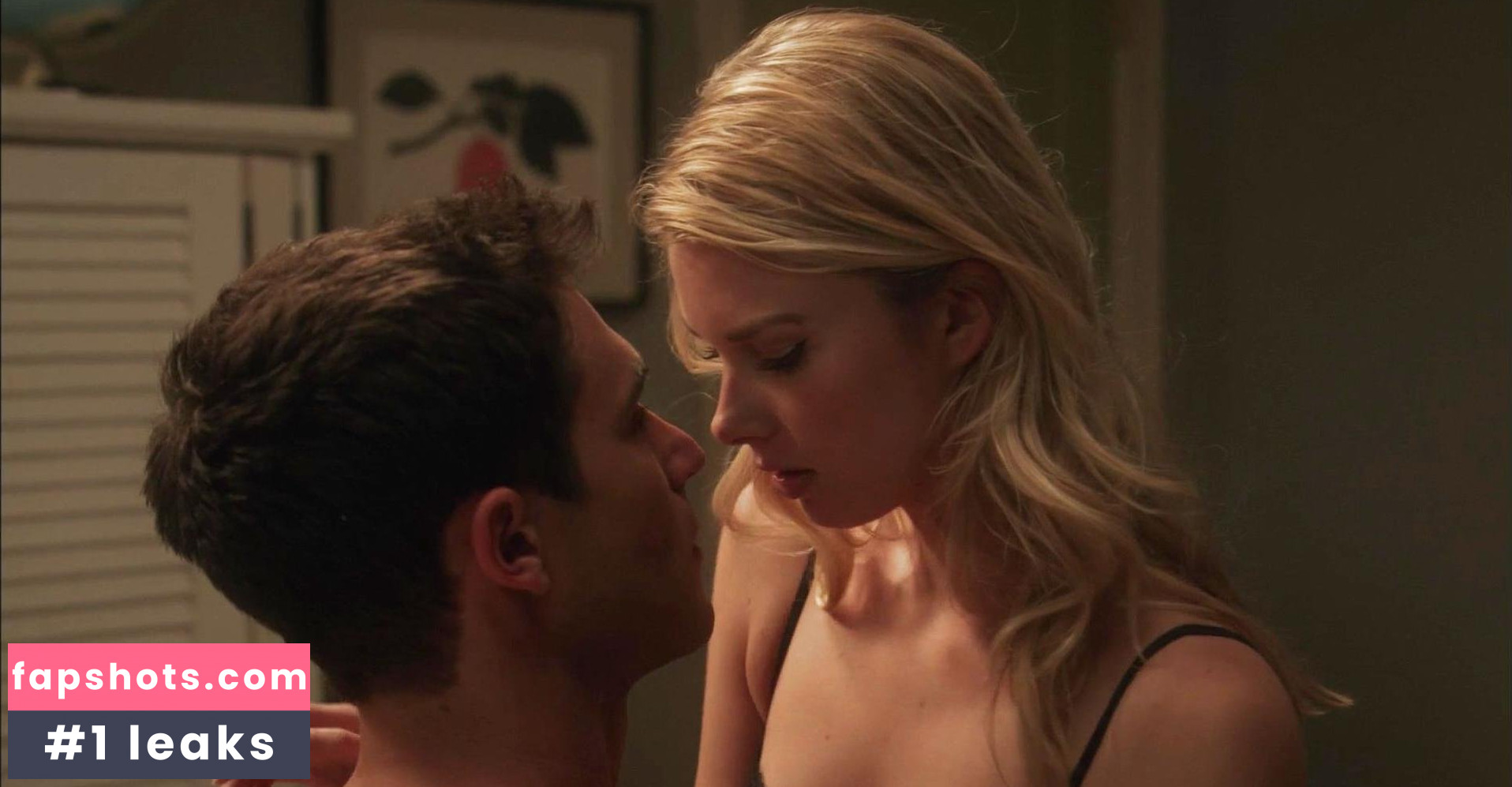 Emma Ishta gallery photo #26