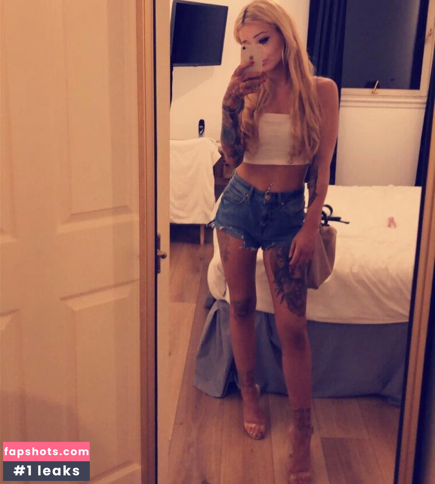 Emma Jane Donald gallery photo #19